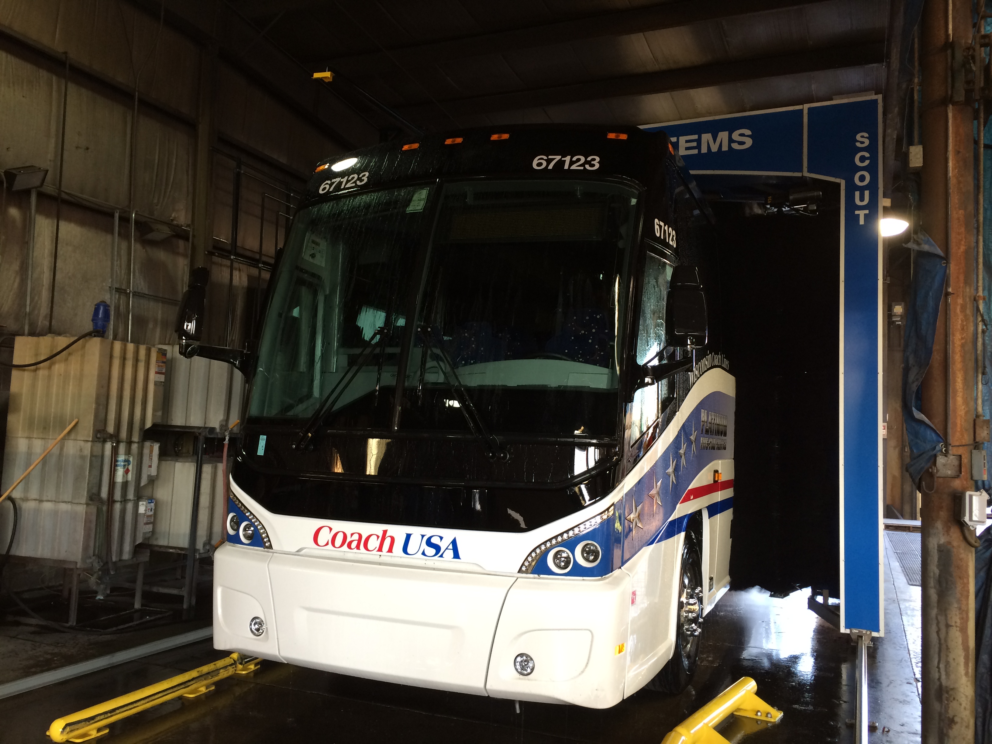 SmartWash&reg; Scout Gantry 3 Brush Rollover - Low Volume